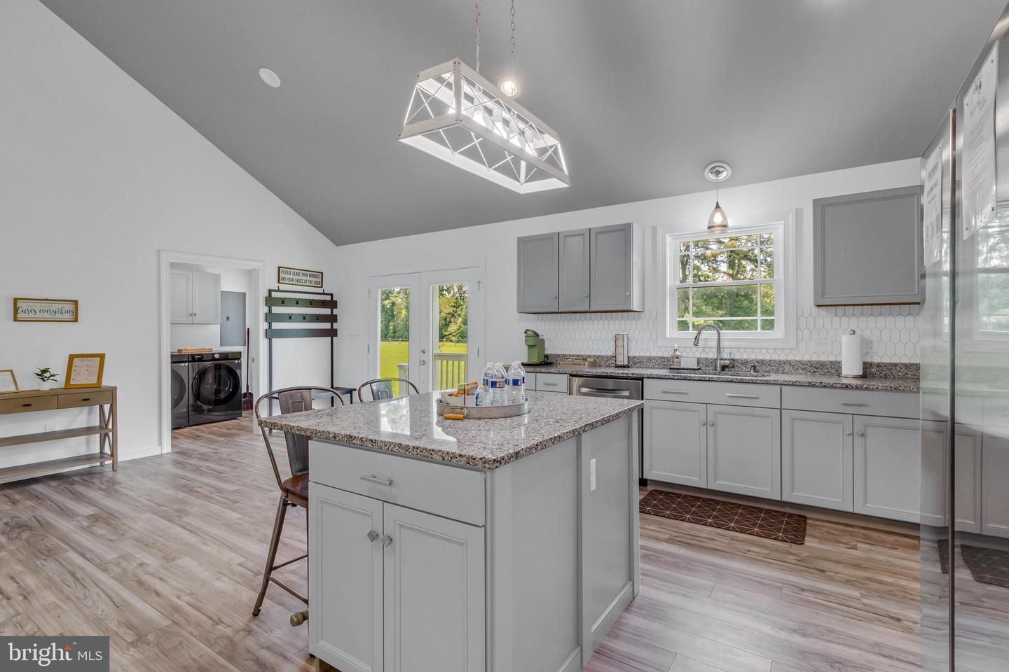 408 SMITH POINT RD, REEDVILLE, Virginia 22539, 3 Bedrooms Bedrooms, 5 Rooms Rooms,2 BathroomsBathrooms,Residential,For sale,408 SMITH POINT RD,VANV2001674 MLS # VANV2001674