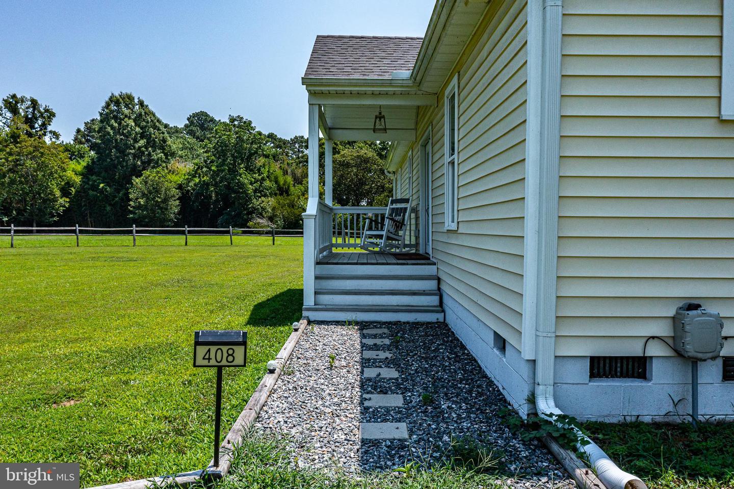 408 SMITH POINT RD, REEDVILLE, Virginia 22539, 3 Bedrooms Bedrooms, 5 Rooms Rooms,2 BathroomsBathrooms,Residential,For sale,408 SMITH POINT RD,VANV2001674 MLS # VANV2001674