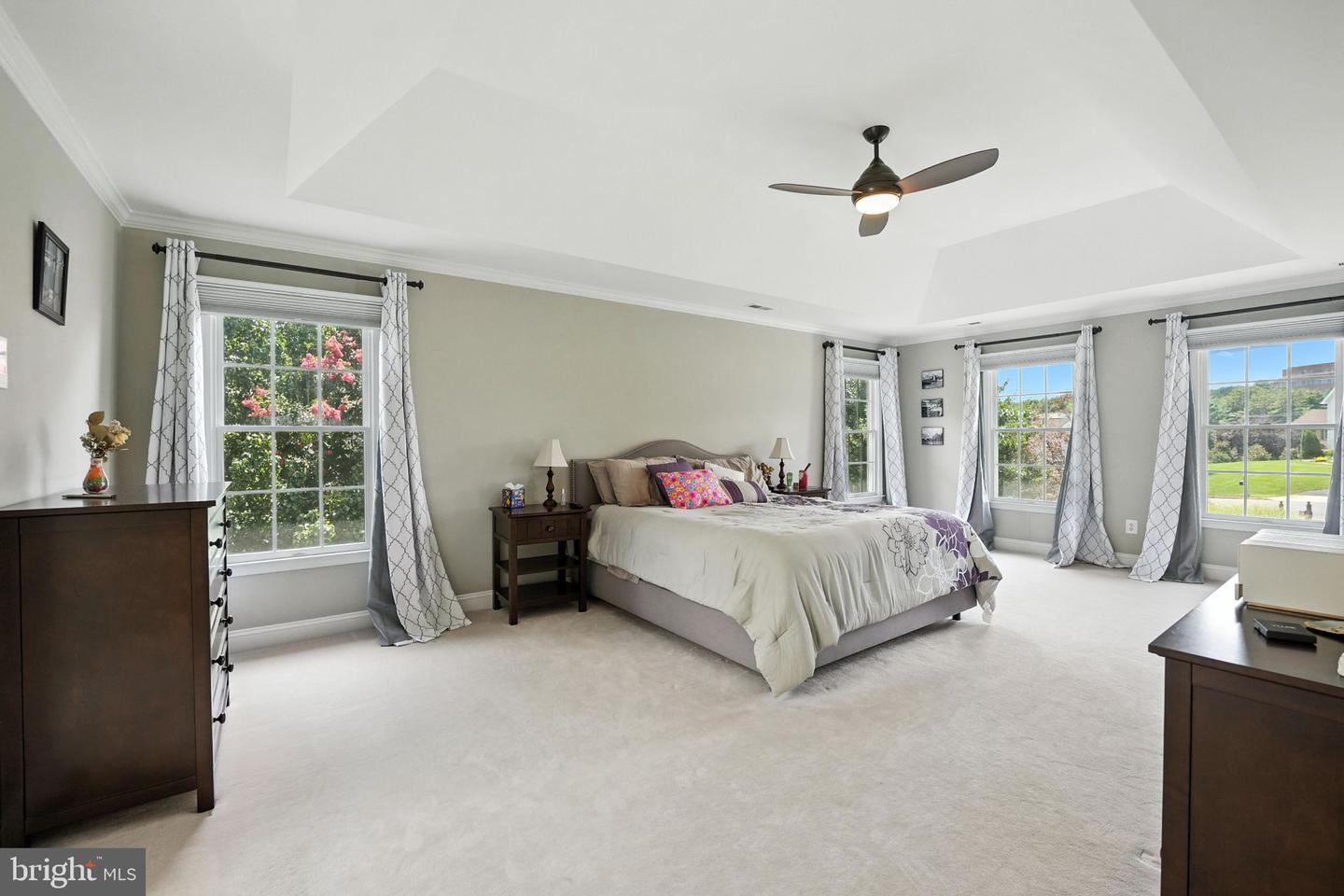 1781 CLOVERMEADOW DR, VIENNA, Virginia 22182, 5 Bedrooms Bedrooms, ,4 BathroomsBathrooms,Residential,For sale,1781 CLOVERMEADOW DR,VAFX2255392 MLS # VAFX2255392