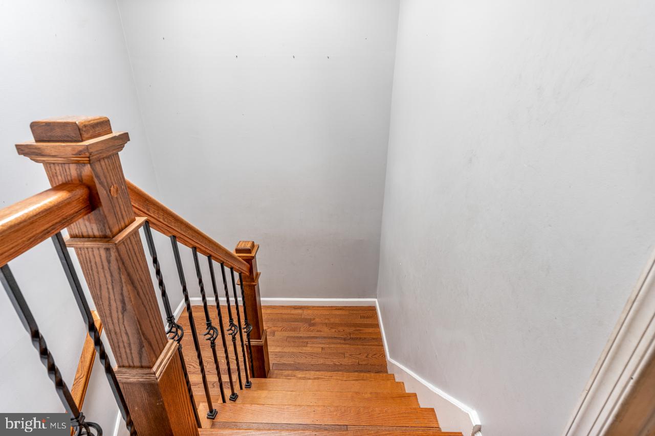 5562 SAINT CHARLES DR, WOODBRIDGE, Virginia 22193, 3 Bedrooms Bedrooms, ,2 BathroomsBathrooms,Residential,For sale,5562 SAINT CHARLES DR,VAPW2099292 MLS # VAPW2099292