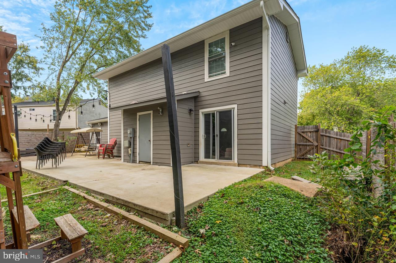 5562 SAINT CHARLES DR, WOODBRIDGE, Virginia 22193, 3 Bedrooms Bedrooms, ,2 BathroomsBathrooms,Residential,For sale,5562 SAINT CHARLES DR,VAPW2099292 MLS # VAPW2099292