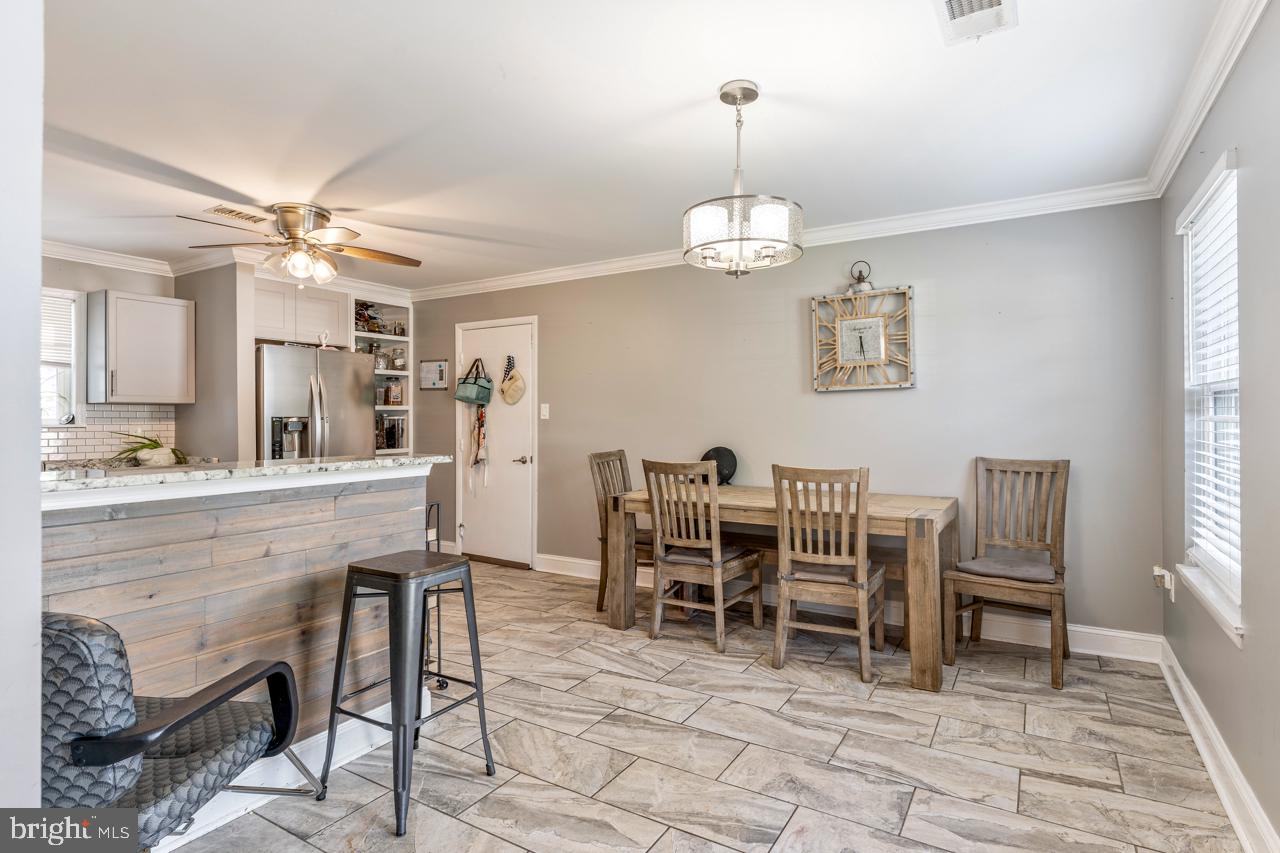 5562 SAINT CHARLES DR, WOODBRIDGE, Virginia 22193, 3 Bedrooms Bedrooms, ,2 BathroomsBathrooms,Residential,For sale,5562 SAINT CHARLES DR,VAPW2099292 MLS # VAPW2099292