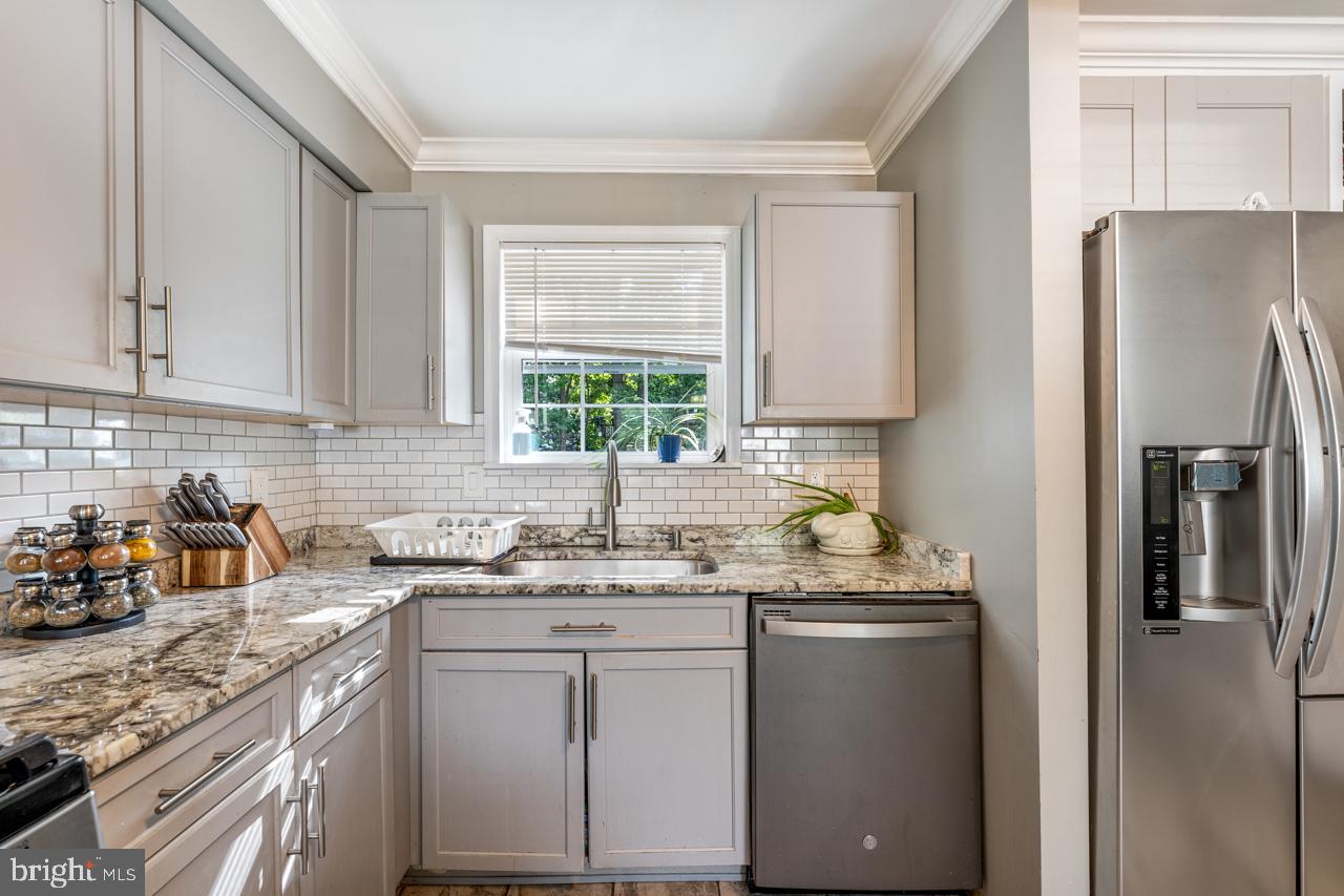 5562 SAINT CHARLES DR, WOODBRIDGE, Virginia 22193, 3 Bedrooms Bedrooms, ,2 BathroomsBathrooms,Residential,For sale,5562 SAINT CHARLES DR,VAPW2099292 MLS # VAPW2099292