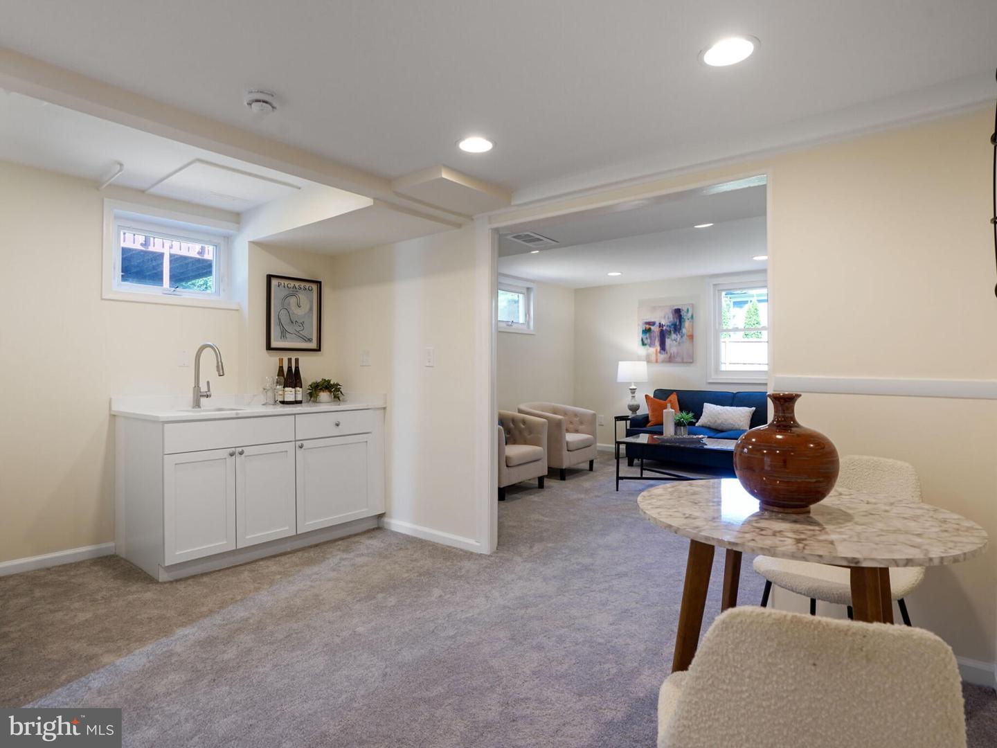 1912 YOUNGBLOOD ST, MCLEAN, Virginia 22101, 5 Bedrooms Bedrooms, ,3 BathroomsBathrooms,Residential,For sale,1912 YOUNGBLOOD ST,VAFX2256000 MLS # VAFX2256000