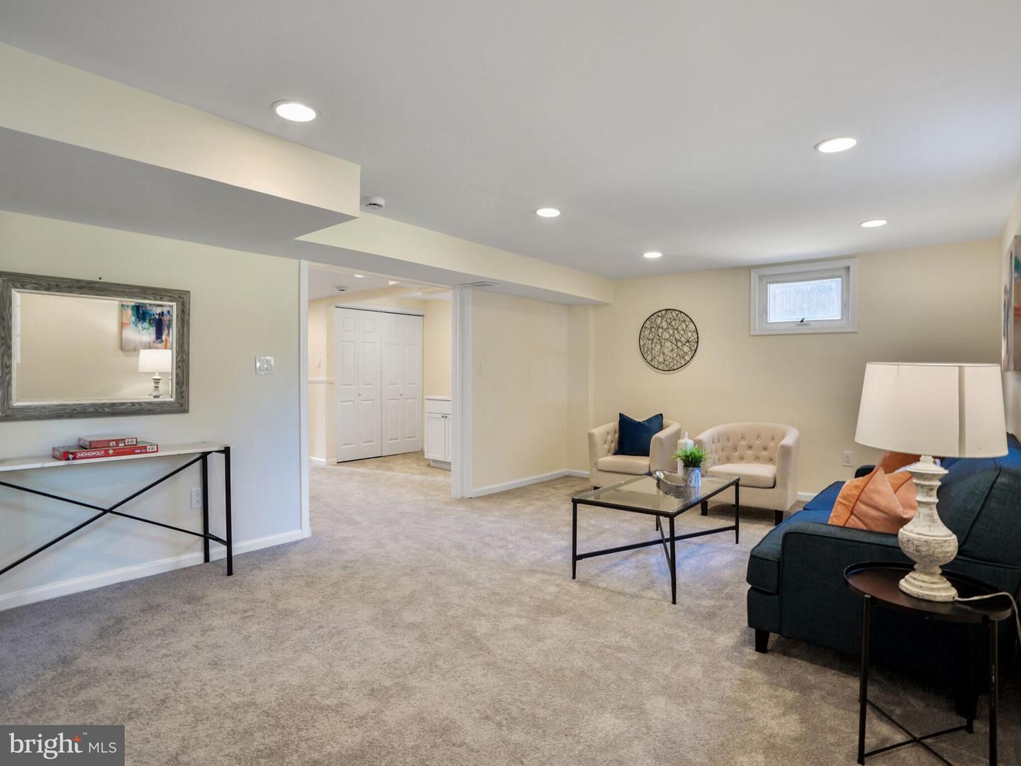 1912 YOUNGBLOOD ST, MCLEAN, Virginia 22101, 5 Bedrooms Bedrooms, ,3 BathroomsBathrooms,Residential,For sale,1912 YOUNGBLOOD ST,VAFX2256000 MLS # VAFX2256000