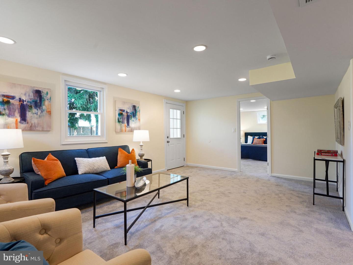 1912 YOUNGBLOOD ST, MCLEAN, Virginia 22101, 5 Bedrooms Bedrooms, ,3 BathroomsBathrooms,Residential,For sale,1912 YOUNGBLOOD ST,VAFX2256000 MLS # VAFX2256000