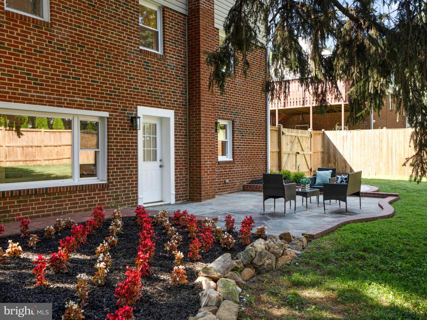 1912 YOUNGBLOOD ST, MCLEAN, Virginia 22101, 5 Bedrooms Bedrooms, ,3 BathroomsBathrooms,Residential,For sale,1912 YOUNGBLOOD ST,VAFX2256000 MLS # VAFX2256000