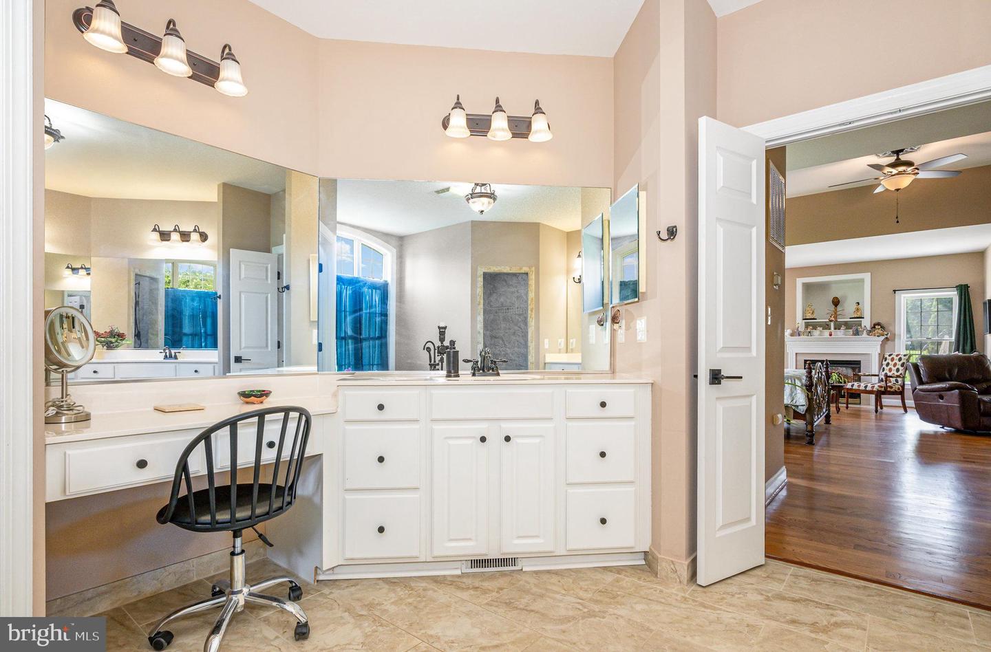 5 SMALL BEAR CT, STAFFORD, Virginia 22556, 5 Bedrooms Bedrooms, ,4 BathroomsBathrooms,Residential,For sale,5 SMALL BEAR CT,VAST2040984 MLS # VAST2040984