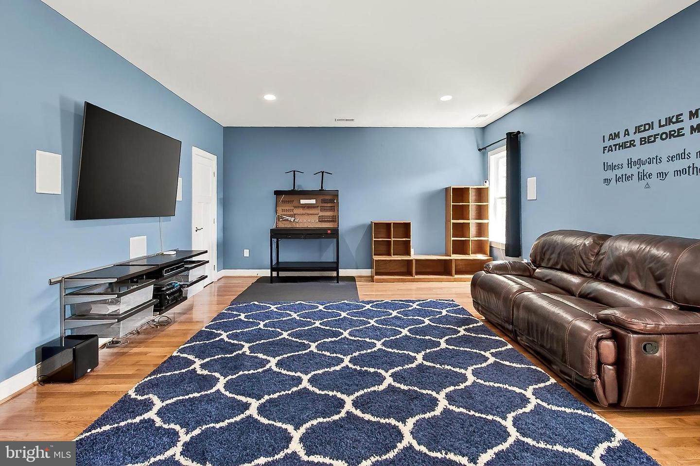 611 OAK HAVEN DR, FALLS CHURCH, Virginia 22046, 5 Bedrooms Bedrooms, ,4 BathroomsBathrooms,Residential,For sale,611 OAK HAVEN DR,VAFA2003144 MLS # VAFA2003144