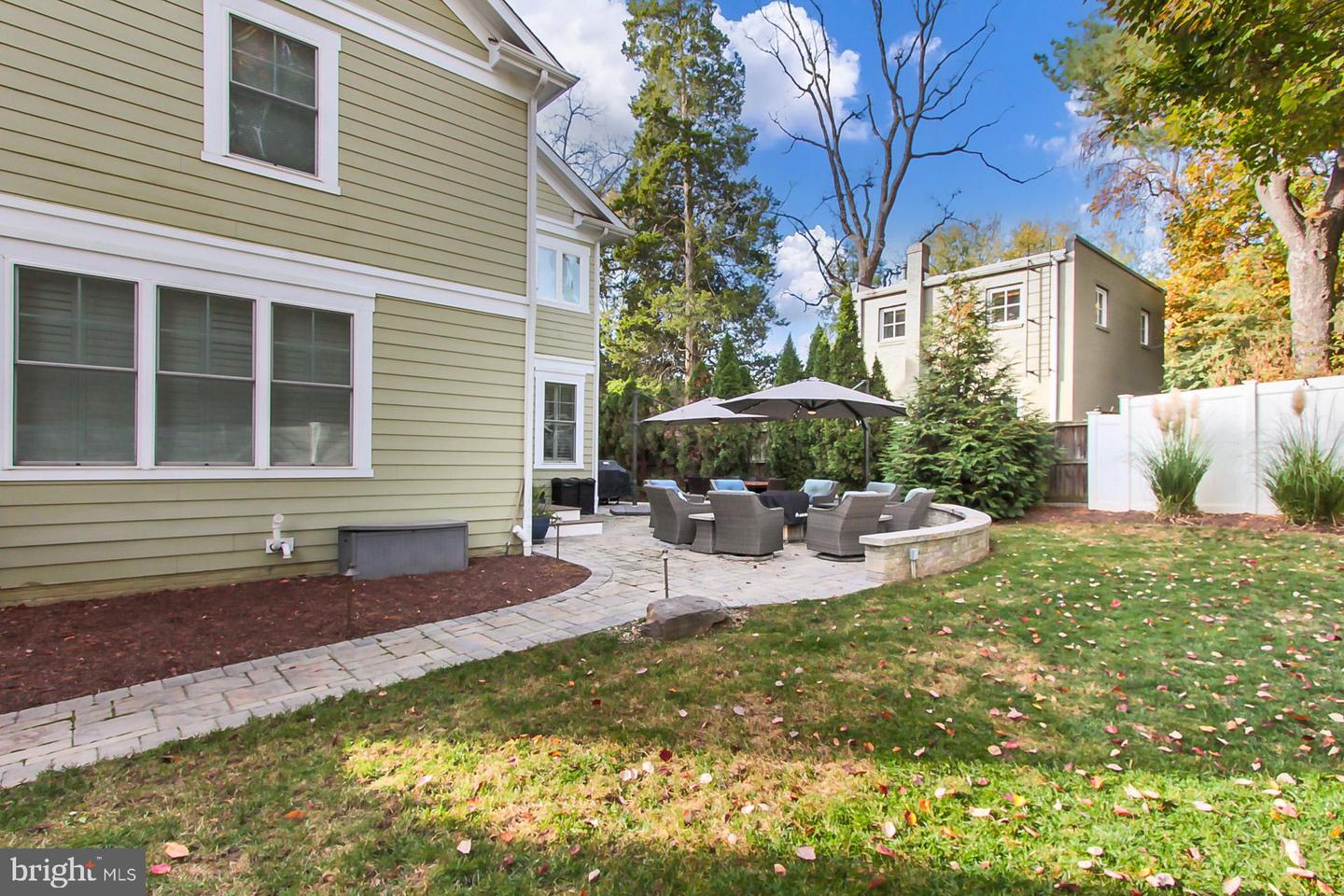 611 OAK HAVEN DR, FALLS CHURCH, Virginia 22046, 5 Bedrooms Bedrooms, ,4 BathroomsBathrooms,Residential,For sale,611 OAK HAVEN DR,VAFA2003144 MLS # VAFA2003144