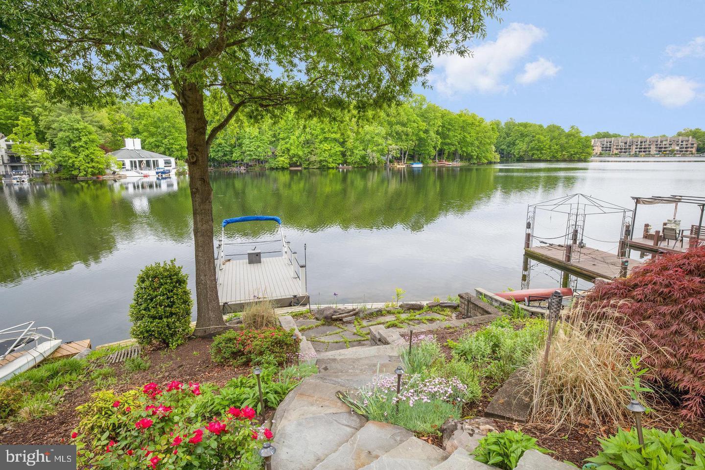 2001 CHADDS FORD DR, RESTON, Virginia 20191, 3 Bedrooms Bedrooms, ,3 BathroomsBathrooms,Residential,For sale,2001 CHADDS FORD DR,VAFX2256688 MLS # VAFX2256688