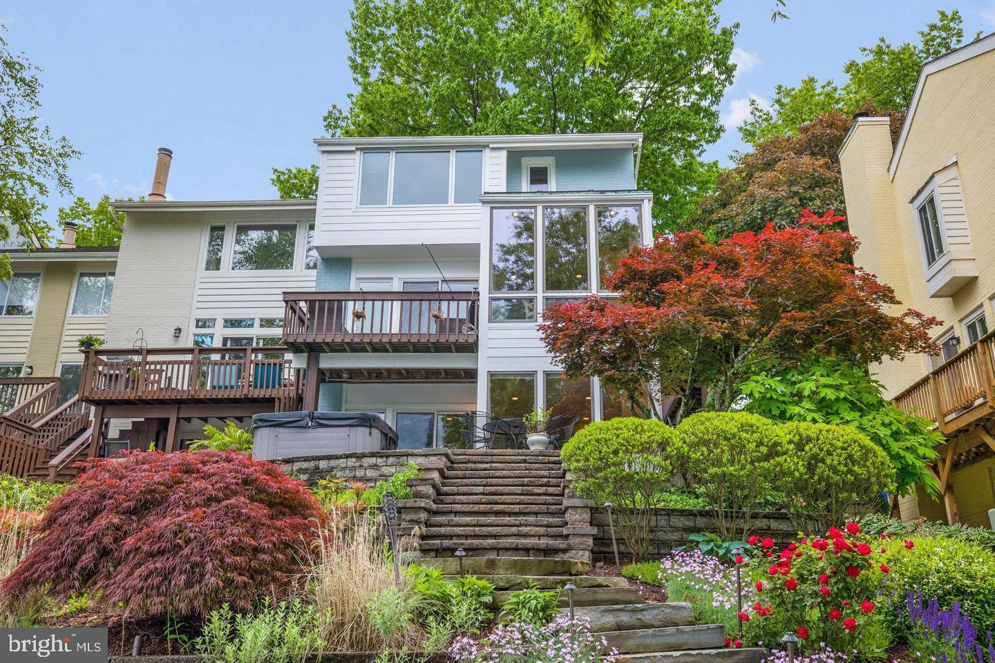 2001 CHADDS FORD DR, RESTON, Virginia 20191, 3 Bedrooms Bedrooms, ,3 BathroomsBathrooms,Residential,For sale,2001 CHADDS FORD DR,VAFX2256688 MLS # VAFX2256688