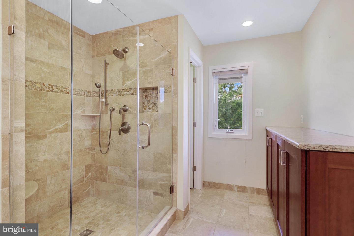 2001 CHADDS FORD DR, RESTON, Virginia 20191, 3 Bedrooms Bedrooms, ,3 BathroomsBathrooms,Residential,For sale,2001 CHADDS FORD DR,VAFX2256688 MLS # VAFX2256688