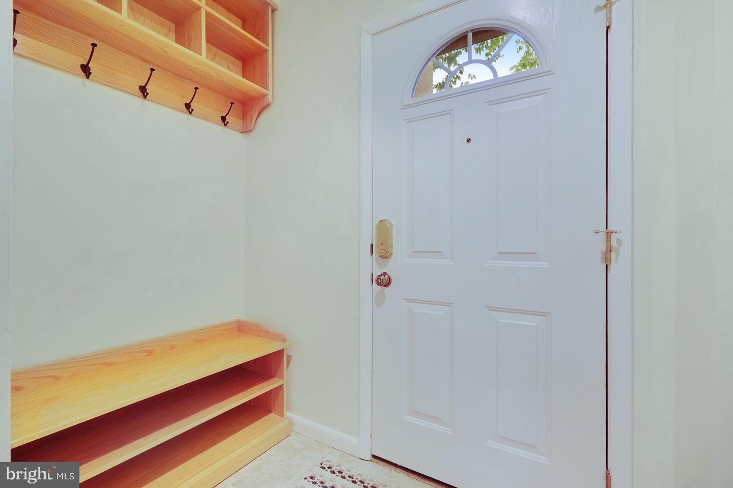 2001 CHADDS FORD DR, RESTON, Virginia 20191, 3 Bedrooms Bedrooms, ,3 BathroomsBathrooms,Residential,For sale,2001 CHADDS FORD DR,VAFX2256688 MLS # VAFX2256688