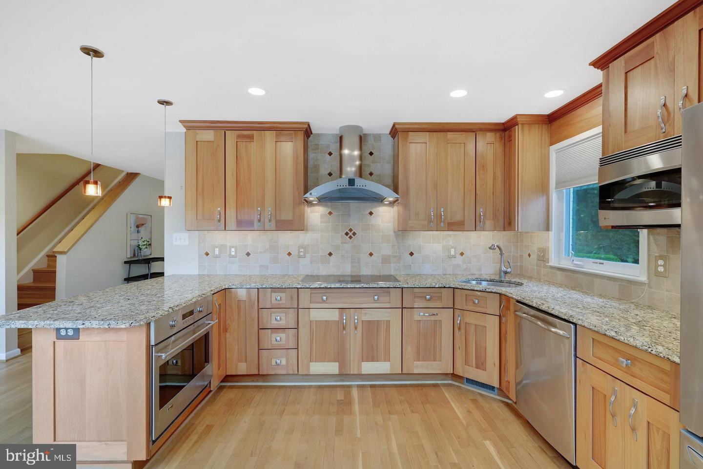 2001 CHADDS FORD DR, RESTON, Virginia 20191, 3 Bedrooms Bedrooms, ,3 BathroomsBathrooms,Residential,For sale,2001 CHADDS FORD DR,VAFX2256688 MLS # VAFX2256688