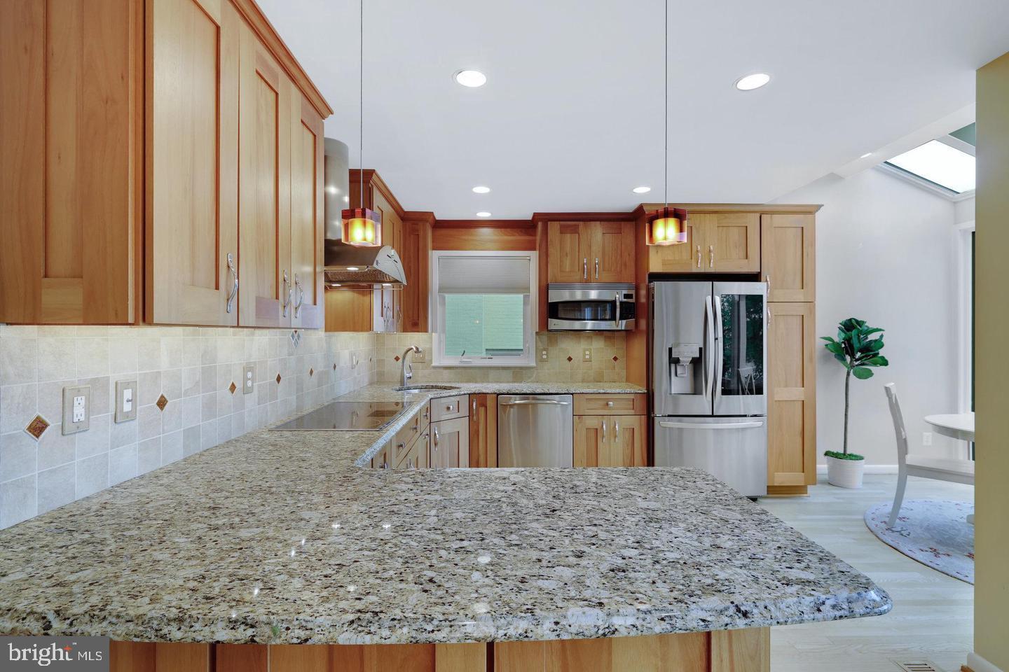 2001 CHADDS FORD DR, RESTON, Virginia 20191, 3 Bedrooms Bedrooms, ,3 BathroomsBathrooms,Residential,For sale,2001 CHADDS FORD DR,VAFX2256688 MLS # VAFX2256688