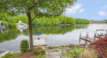 2001 CHADDS FORD DR, RESTON, Virginia 20191, 3 Bedrooms Bedrooms, ,3 BathroomsBathrooms,Residential,For sale,2001 CHADDS FORD DR,VAFX2256688 MLS # VAFX2256688