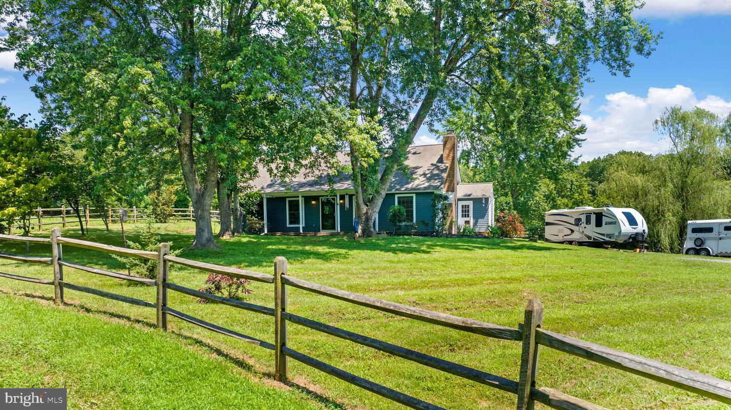 9467 OLD WATERLOO RD, WARRENTON, Virginia 20186, 3 Bedrooms Bedrooms, ,2 BathroomsBathrooms,Residential,For sale,9467 OLD WATERLOO RD,VAFQ2017586 MLS # VAFQ2017586
