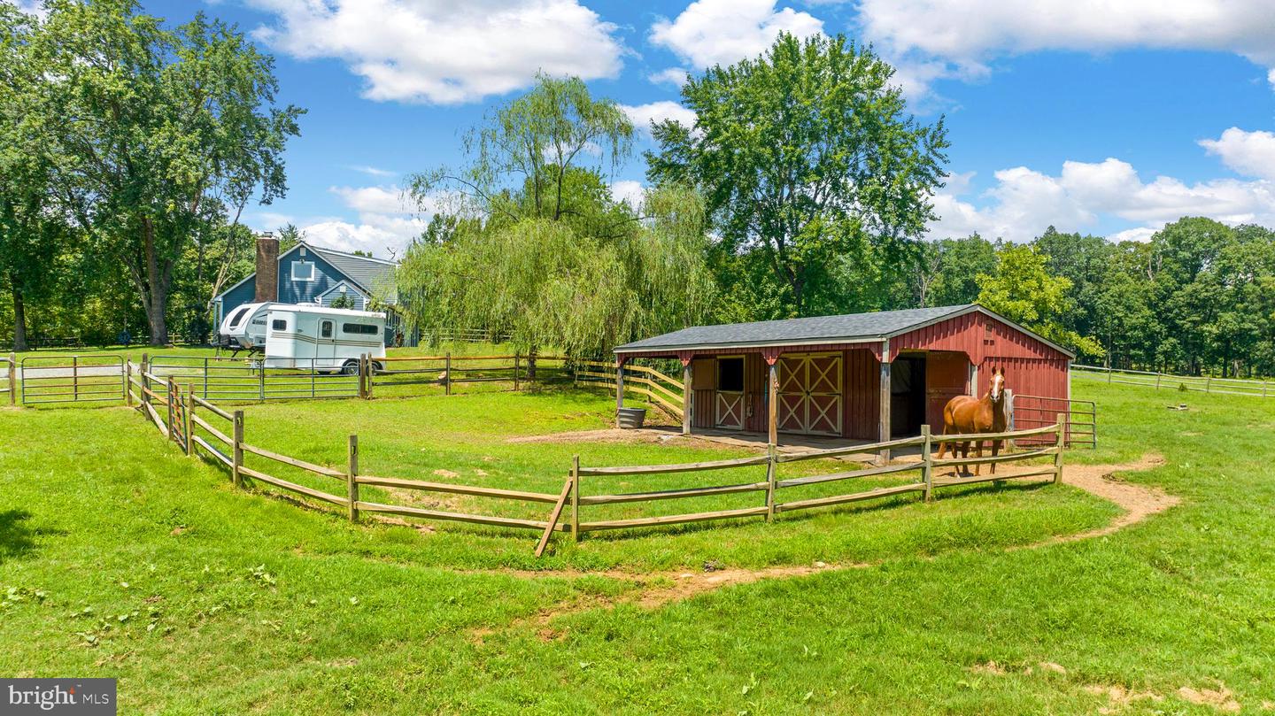 9467 OLD WATERLOO RD, WARRENTON, Virginia 20186, 3 Bedrooms Bedrooms, ,2 BathroomsBathrooms,Residential,For sale,9467 OLD WATERLOO RD,VAFQ2017586 MLS # VAFQ2017586
