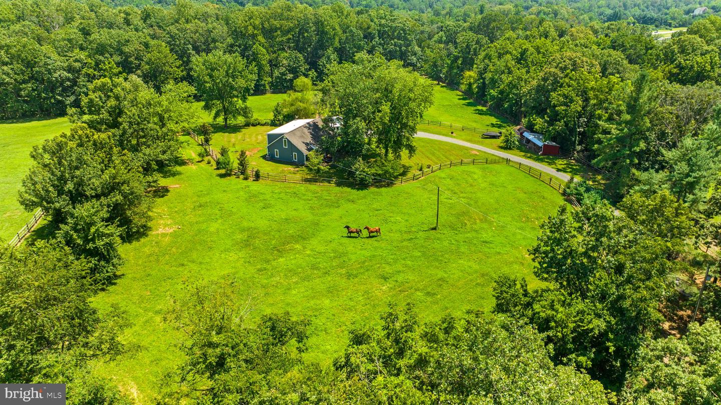 9467 OLD WATERLOO RD, WARRENTON, Virginia 20186, 3 Bedrooms Bedrooms, ,2 BathroomsBathrooms,Residential,For sale,9467 OLD WATERLOO RD,VAFQ2017586 MLS # VAFQ2017586