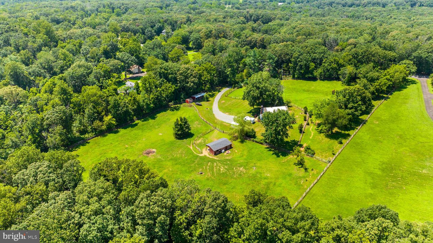 9467 OLD WATERLOO RD, WARRENTON, Virginia 20186, 3 Bedrooms Bedrooms, ,2 BathroomsBathrooms,Residential,For sale,9467 OLD WATERLOO RD,VAFQ2017586 MLS # VAFQ2017586