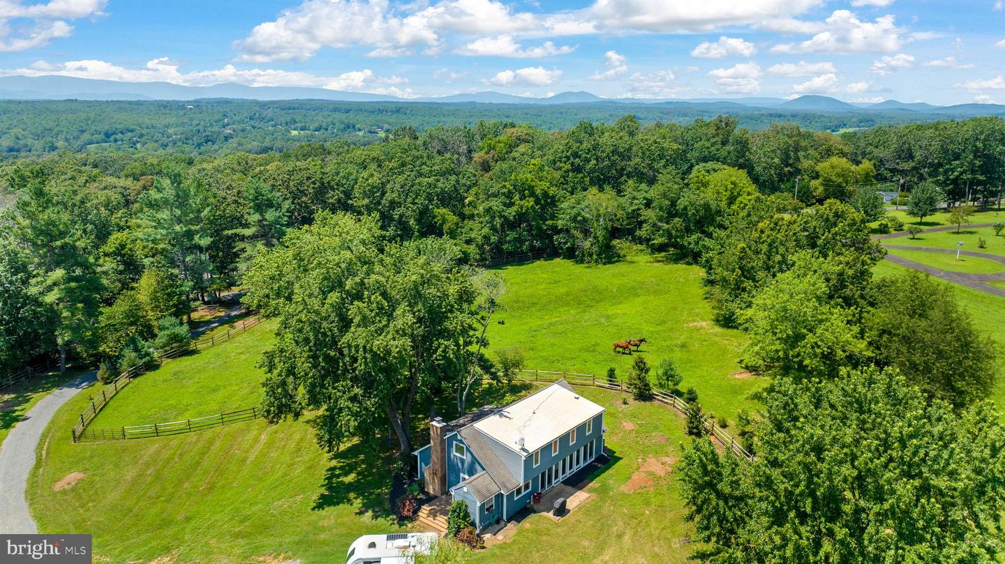 9467 OLD WATERLOO RD, WARRENTON, Virginia 20186, 3 Bedrooms Bedrooms, ,2 BathroomsBathrooms,Residential,For sale,9467 OLD WATERLOO RD,VAFQ2017586 MLS # VAFQ2017586
