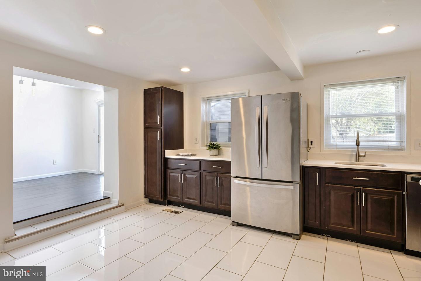 4200 ALLISON CIR, FAIRFAX, Virginia 22030, 3 Bedrooms Bedrooms, ,2 BathroomsBathrooms,Residential,For sale,4200 ALLISON CIR,VAFC2006682 MLS # VAFC2006682