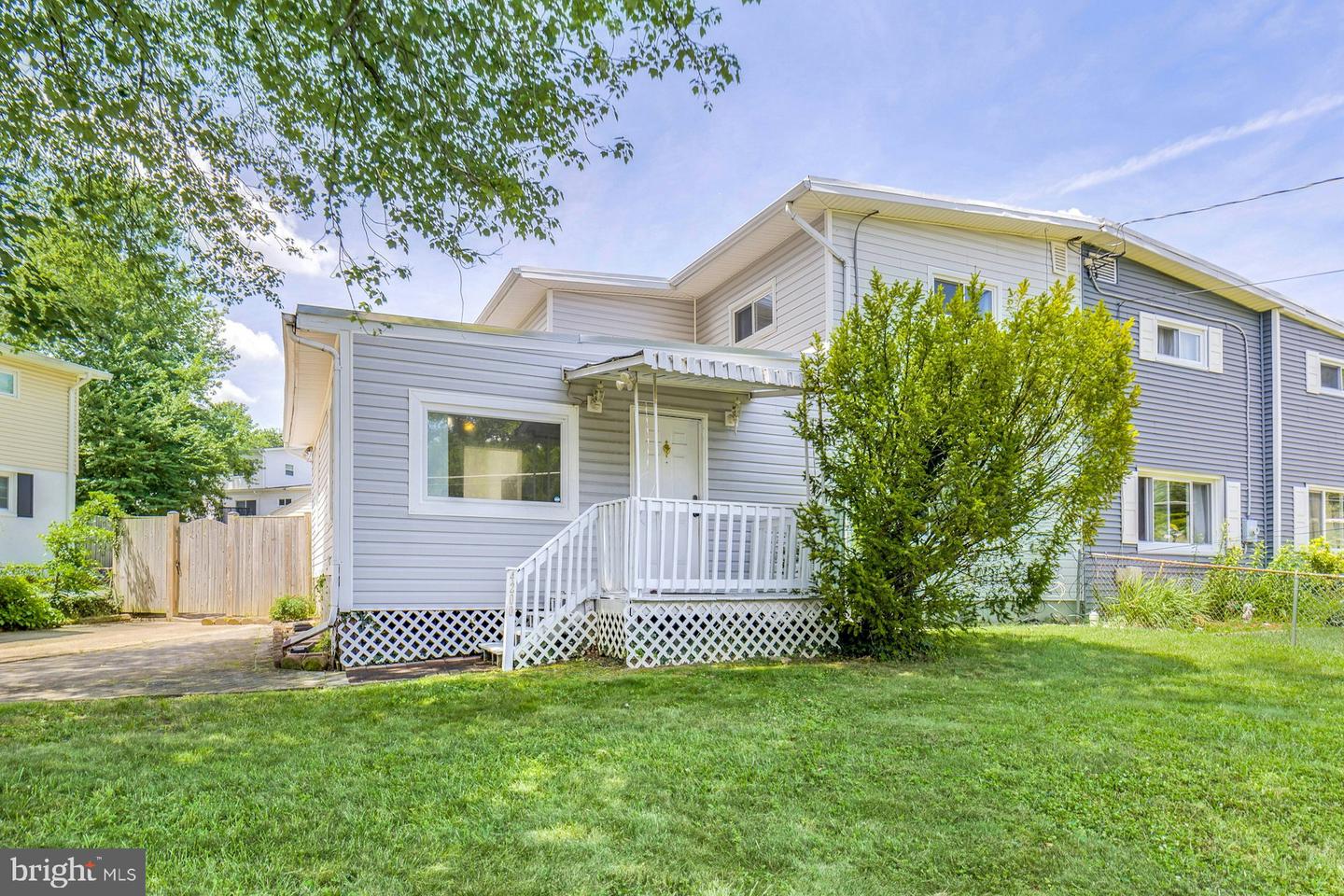 4200 ALLISON CIR, FAIRFAX, Virginia 22030, 3 Bedrooms Bedrooms, ,2 BathroomsBathrooms,Residential,For sale,4200 ALLISON CIR,VAFC2006682 MLS # VAFC2006682