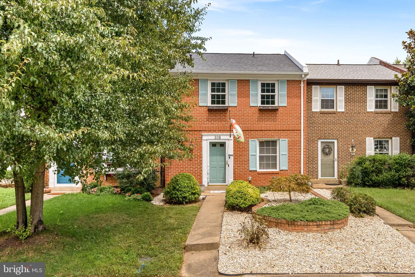 308 ROCK SPRING DR SW, LEESBURG, Virginia 20175, 3 Bedrooms Bedrooms, ,2 BathroomsBathrooms,Residential,For sale,308 ROCK SPRING DR SW,VALO2103092 MLS # VALO2103092