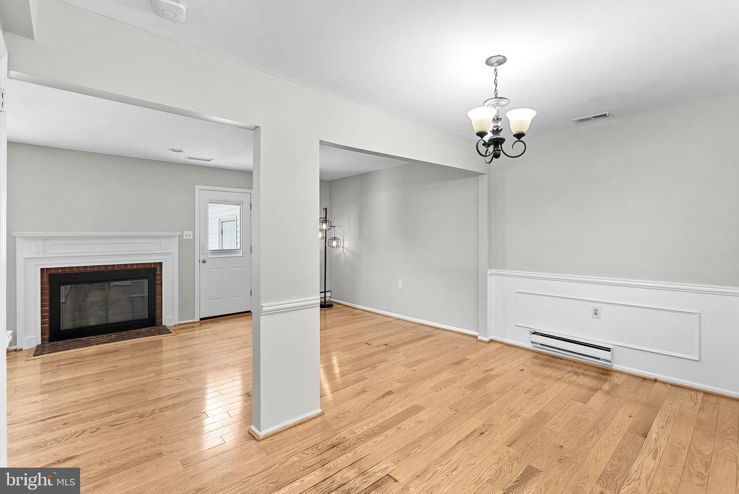 308 ROCK SPRING DR SW, LEESBURG, Virginia 20175, 3 Bedrooms Bedrooms, ,2 BathroomsBathrooms,Residential,For sale,308 ROCK SPRING DR SW,VALO2103092 MLS # VALO2103092