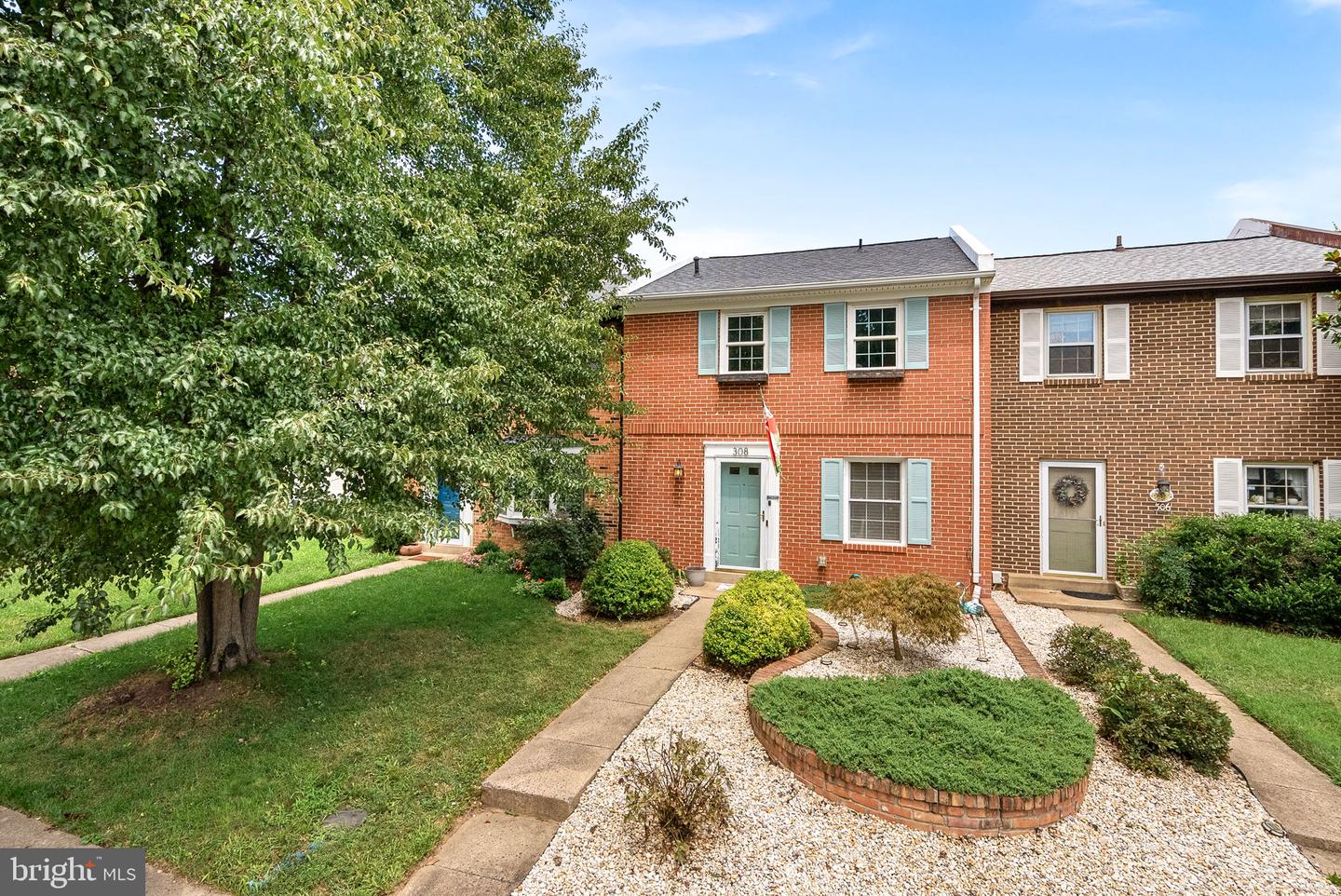 308 ROCK SPRING DR SW, LEESBURG, Virginia 20175, 3 Bedrooms Bedrooms, ,2 BathroomsBathrooms,Residential,For sale,308 ROCK SPRING DR SW,VALO2103092 MLS # VALO2103092