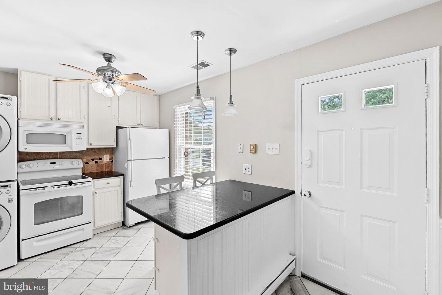 308 ROCK SPRING DR SW, LEESBURG, Virginia 20175, 3 Bedrooms Bedrooms, ,2 BathroomsBathrooms,Residential,For sale,308 ROCK SPRING DR SW,VALO2103092 MLS # VALO2103092