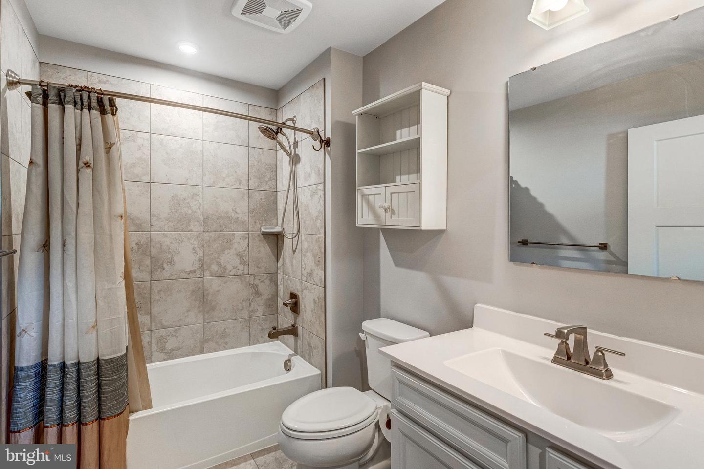 7422 BRENTFORD TER, FREDERICKSBURG, Virginia 22407, 3 Bedrooms Bedrooms, ,2 BathroomsBathrooms,Residential,For sale,7422 BRENTFORD TER,VASP2034896 MLS # VASP2034896