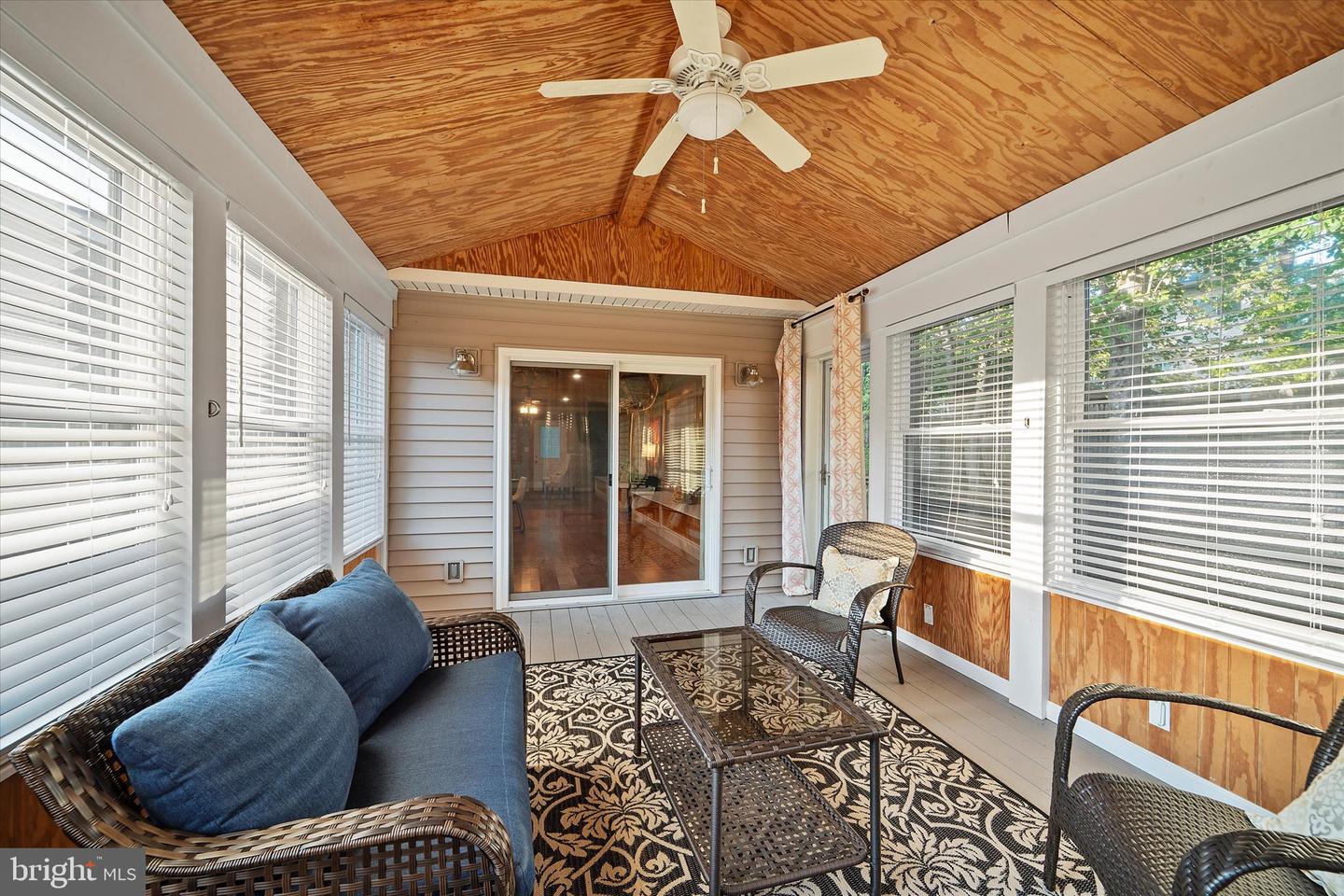 8121 TRURO CT, SPRINGFIELD, Virginia 22152, 3 Bedrooms Bedrooms, ,2 BathroomsBathrooms,Residential,For sale,8121 TRURO CT,VAFX2257406 MLS # VAFX2257406