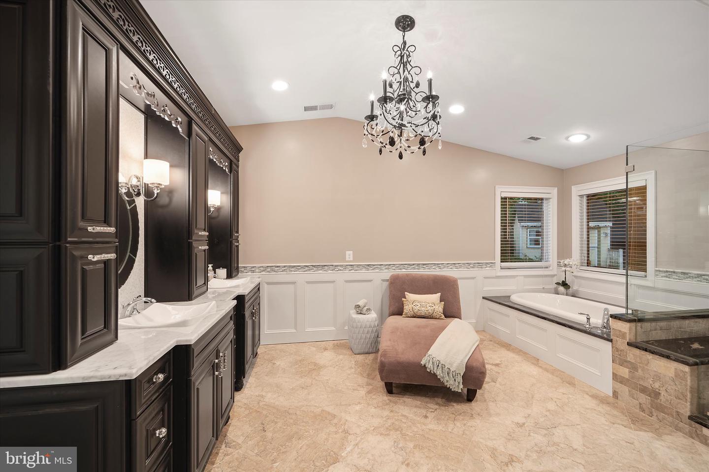 8121 TRURO CT, SPRINGFIELD, Virginia 22152, 3 Bedrooms Bedrooms, ,2 BathroomsBathrooms,Residential,For sale,8121 TRURO CT,VAFX2257406 MLS # VAFX2257406