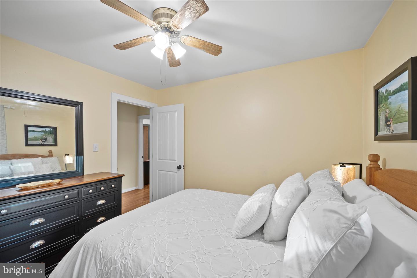 8121 TRURO CT, SPRINGFIELD, Virginia 22152, 3 Bedrooms Bedrooms, ,2 BathroomsBathrooms,Residential,For sale,8121 TRURO CT,VAFX2257406 MLS # VAFX2257406