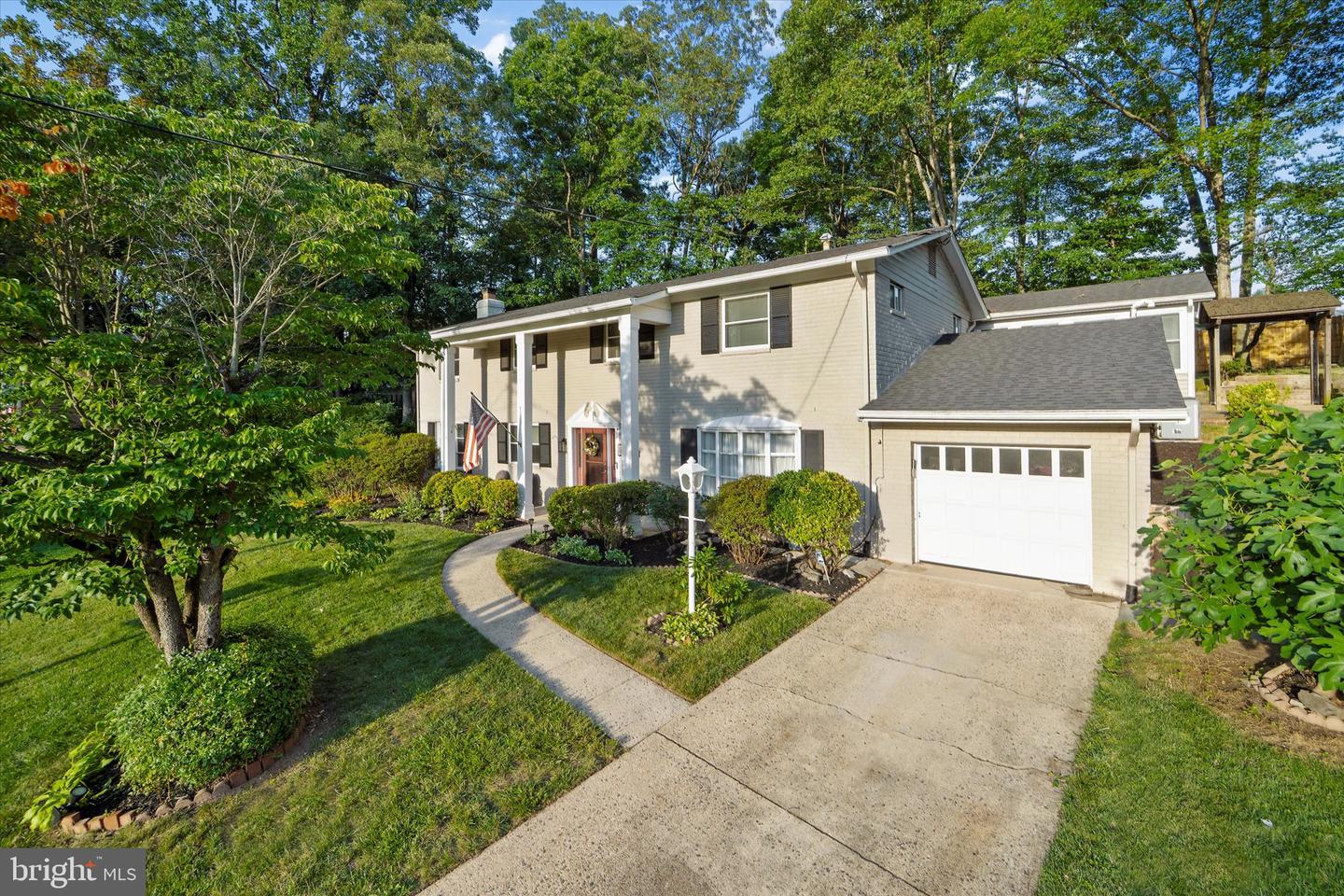 8121 TRURO CT, SPRINGFIELD, Virginia 22152, 3 Bedrooms Bedrooms, ,2 BathroomsBathrooms,Residential,For sale,8121 TRURO CT,VAFX2257406 MLS # VAFX2257406