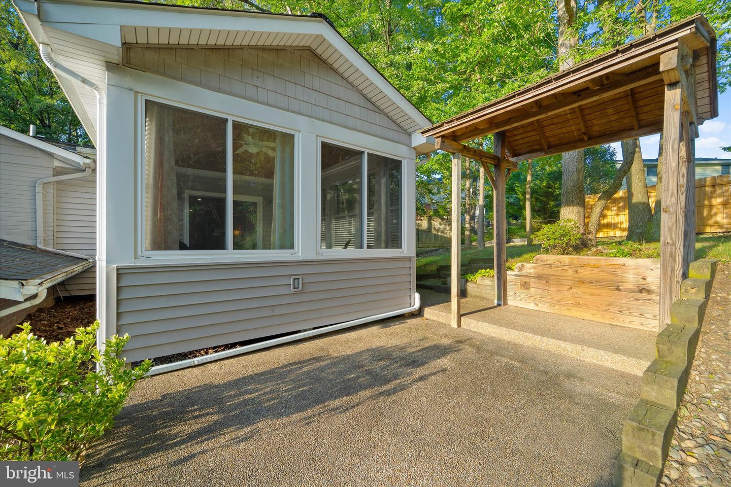8121 TRURO CT, SPRINGFIELD, Virginia 22152, 3 Bedrooms Bedrooms, ,2 BathroomsBathrooms,Residential,For sale,8121 TRURO CT,VAFX2257406 MLS # VAFX2257406
