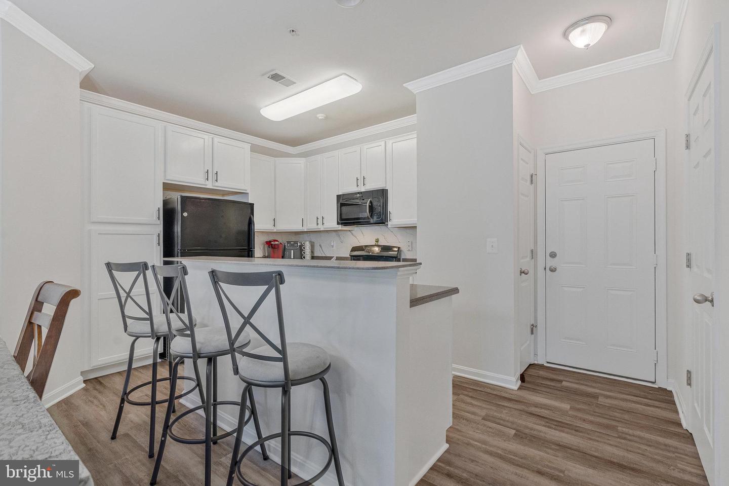 9557 CENTER ST, MANASSAS, Virginia 20110, 3 Bedrooms Bedrooms, ,2 BathroomsBathrooms,Residential,For sale,9557 CENTER ST,VAMN2009076 MLS # VAMN2009076