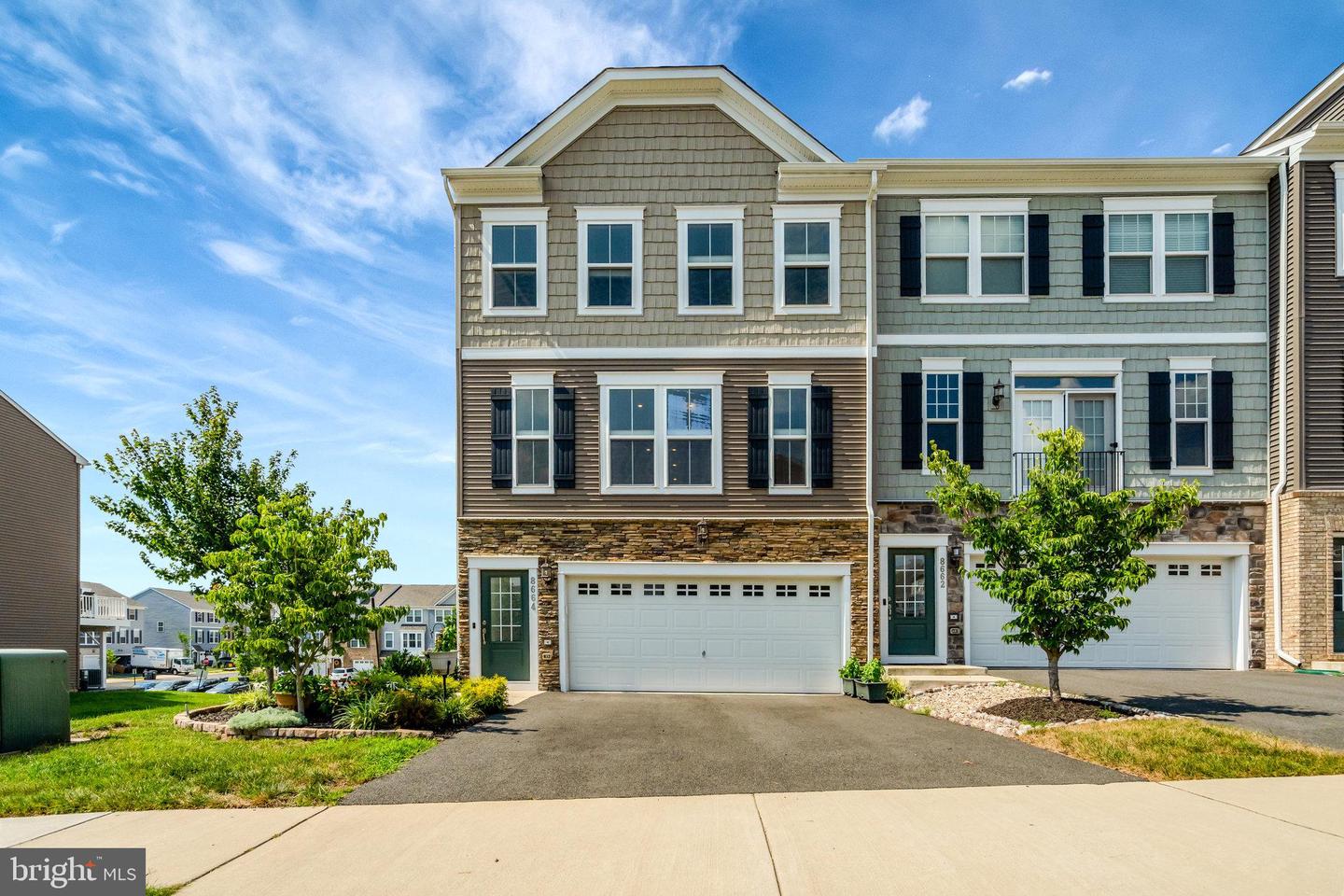 8664 UNDERHILL LN, MANASSAS, Virginia 20112, 4 Bedrooms Bedrooms, ,3 BathroomsBathrooms,Residential,For sale,8664 UNDERHILL LN,VAPW2099962 MLS # VAPW2099962