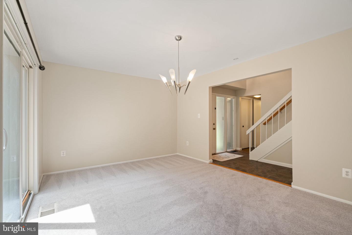12302 MULBERRY CT, WOODBRIDGE, Virginia 22192, 4 Bedrooms Bedrooms, ,3 BathroomsBathrooms,Residential,For sale,12302 MULBERRY CT,VAPW2099990 MLS # VAPW2099990