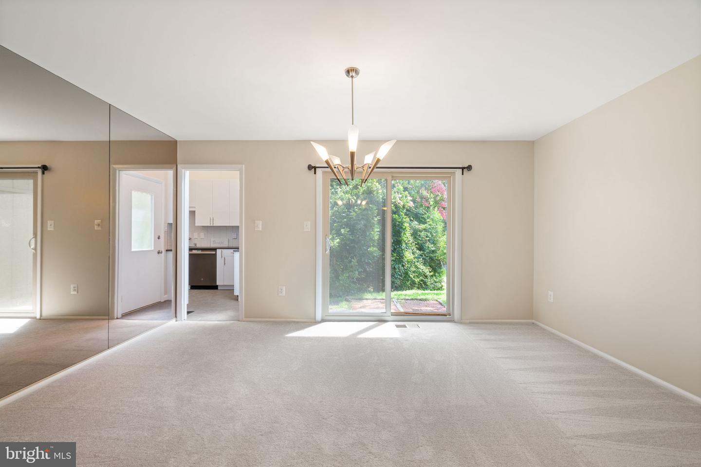 12302 MULBERRY CT, WOODBRIDGE, Virginia 22192, 4 Bedrooms Bedrooms, ,3 BathroomsBathrooms,Residential,For sale,12302 MULBERRY CT,VAPW2099990 MLS # VAPW2099990