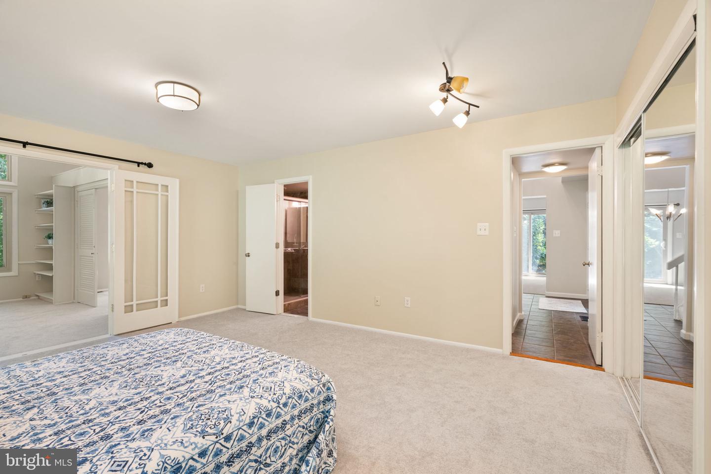 12302 MULBERRY CT, WOODBRIDGE, Virginia 22192, 4 Bedrooms Bedrooms, ,3 BathroomsBathrooms,Residential,For sale,12302 MULBERRY CT,VAPW2099990 MLS # VAPW2099990