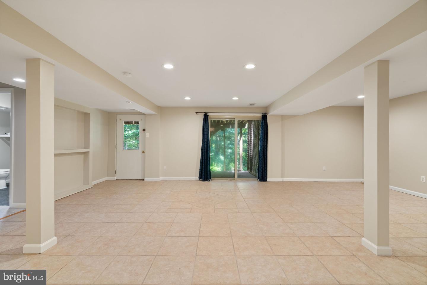 12302 MULBERRY CT, WOODBRIDGE, Virginia 22192, 4 Bedrooms Bedrooms, ,3 BathroomsBathrooms,Residential,For sale,12302 MULBERRY CT,VAPW2099990 MLS # VAPW2099990