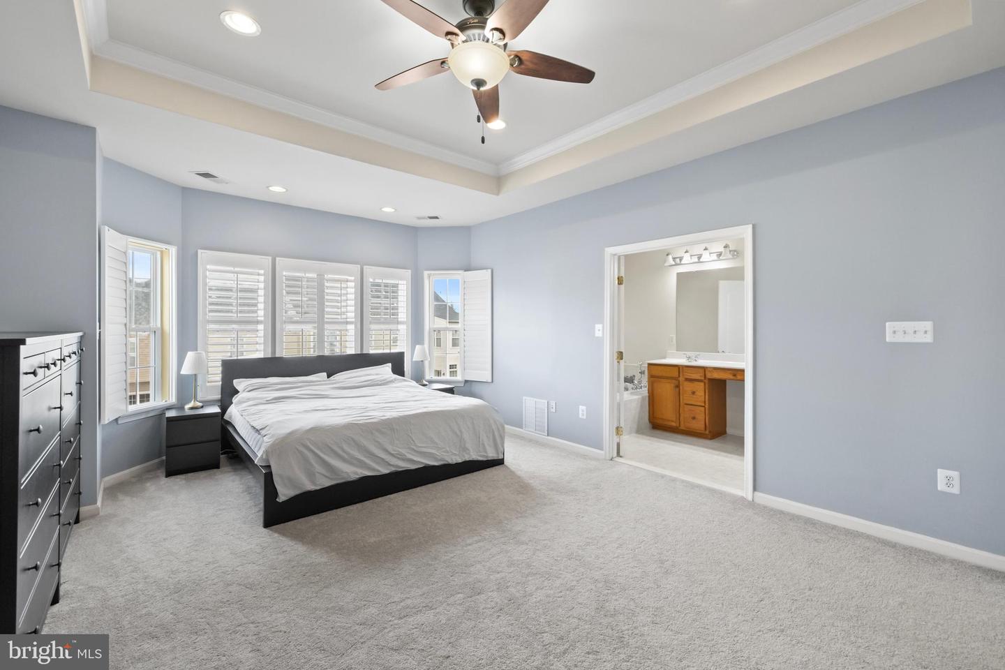 24687 KINGS CANYON SQ, ALDIE, Virginia 20105, 3 Bedrooms Bedrooms, ,2 BathroomsBathrooms,Residential,For sale,24687 KINGS CANYON SQ,VALO2103162 MLS # VALO2103162