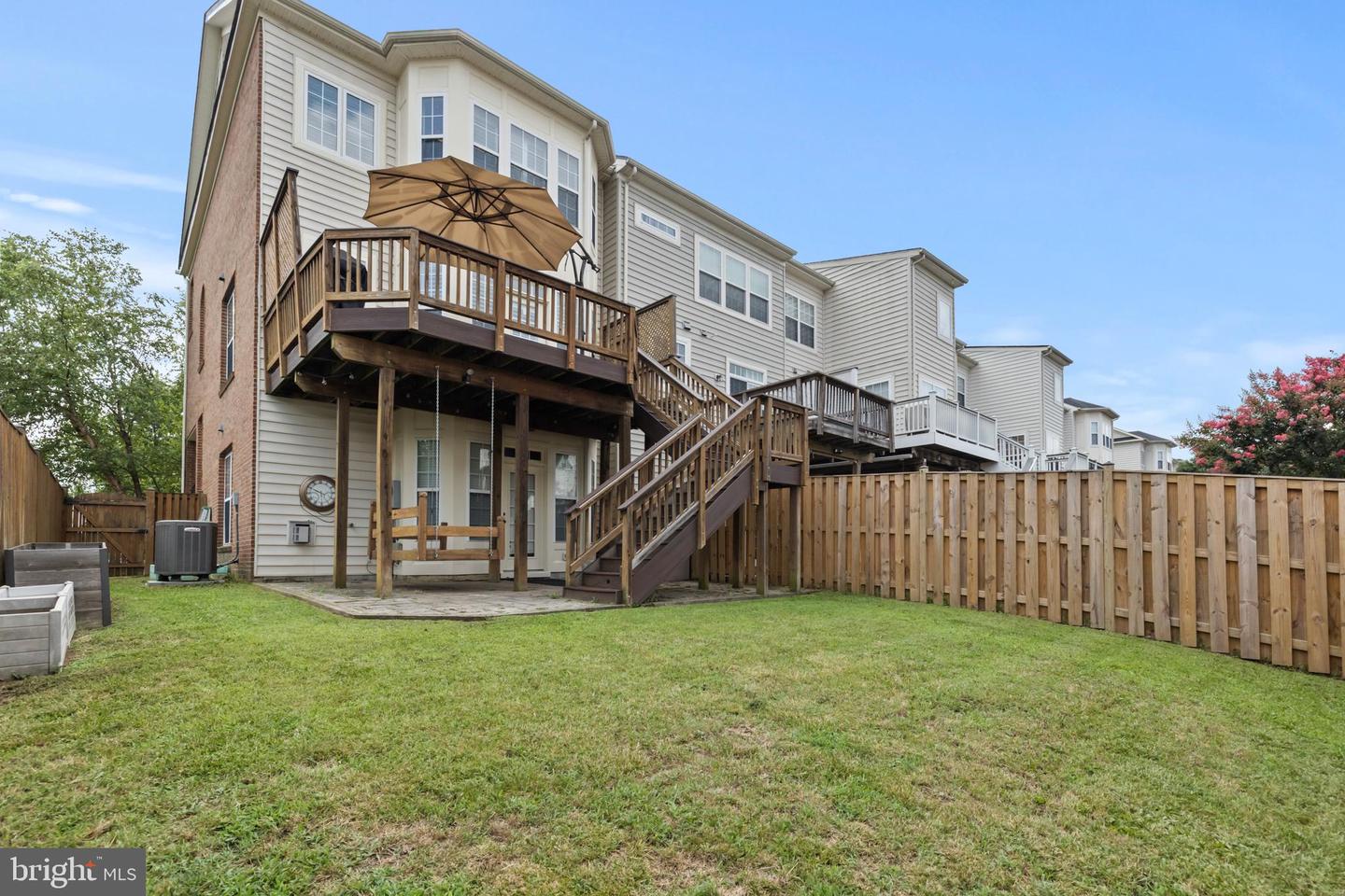 24687 KINGS CANYON SQ, ALDIE, Virginia 20105, 3 Bedrooms Bedrooms, ,2 BathroomsBathrooms,Residential,For sale,24687 KINGS CANYON SQ,VALO2103162 MLS # VALO2103162