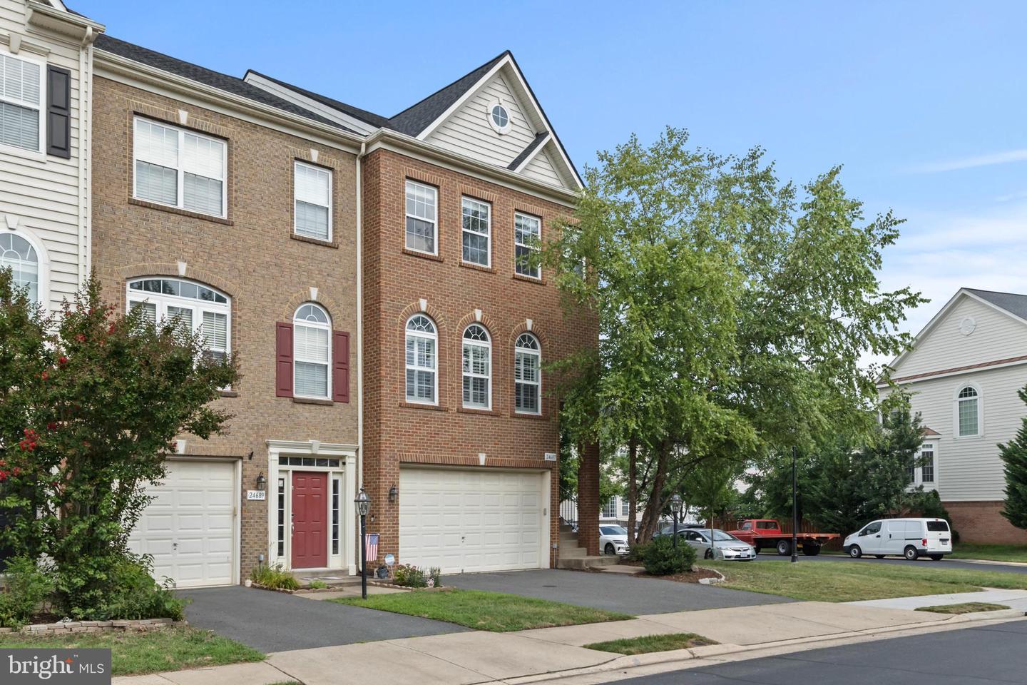 24687 KINGS CANYON SQ, ALDIE, Virginia 20105, 3 Bedrooms Bedrooms, ,2 BathroomsBathrooms,Residential,For sale,24687 KINGS CANYON SQ,VALO2103162 MLS # VALO2103162