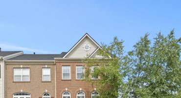 24687 KINGS CANYON SQ, ALDIE, Virginia 20105, 3 Bedrooms Bedrooms, ,2 BathroomsBathrooms,Residential,For sale,24687 KINGS CANYON SQ,VALO2103162 MLS # VALO2103162