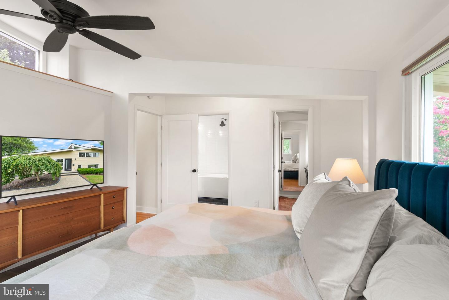 4208 JAVINS DR, ALEXANDRIA, Virginia 22310, 3 Bedrooms Bedrooms, ,2 BathroomsBathrooms,Residential,For sale,4208 JAVINS DR,VAFX2257616 MLS # VAFX2257616