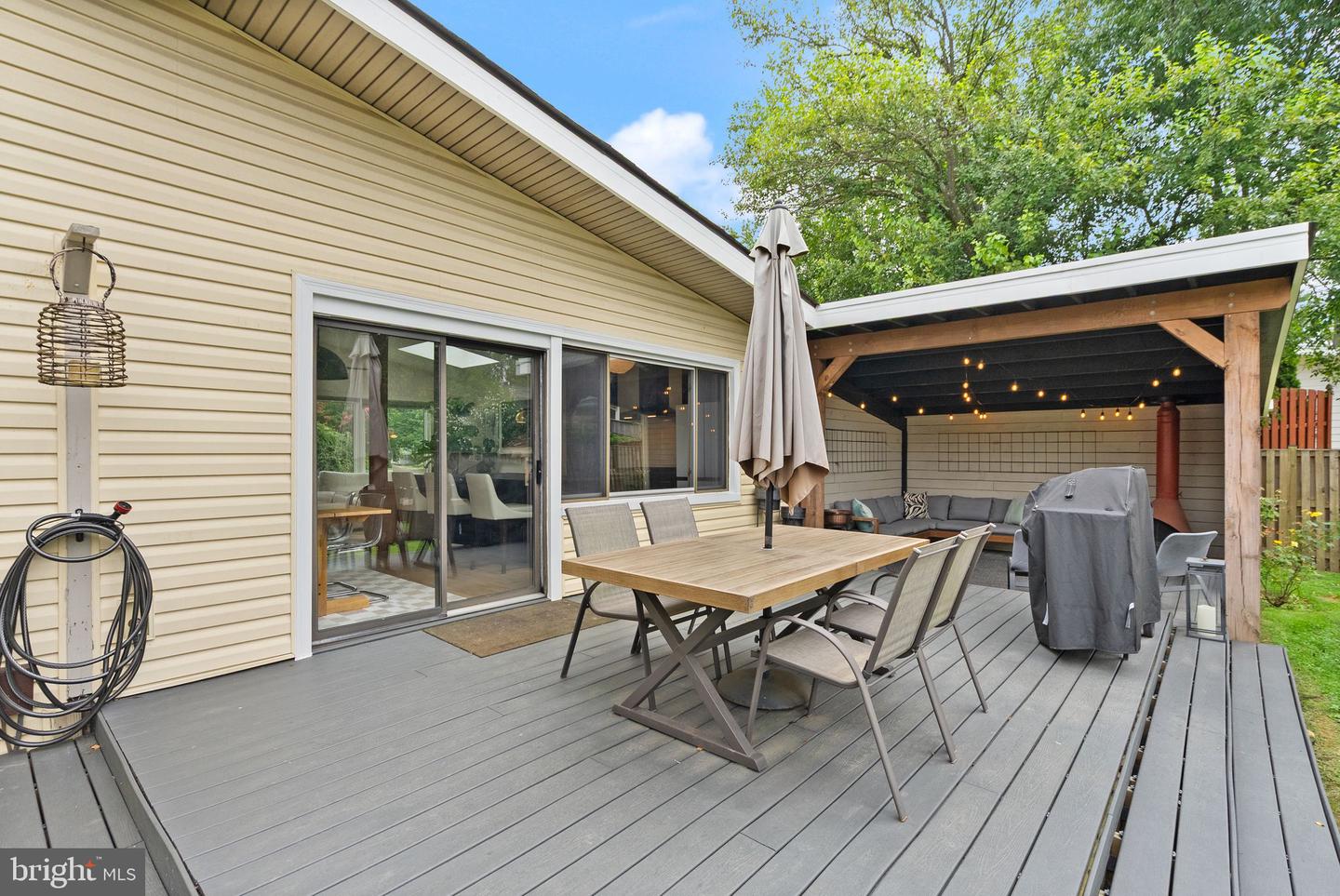 4208 JAVINS DR, ALEXANDRIA, Virginia 22310, 3 Bedrooms Bedrooms, ,2 BathroomsBathrooms,Residential,For sale,4208 JAVINS DR,VAFX2257616 MLS # VAFX2257616